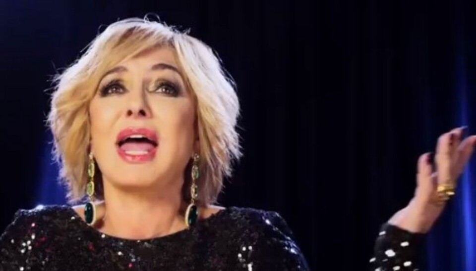 Iranske Googoosh provoserer