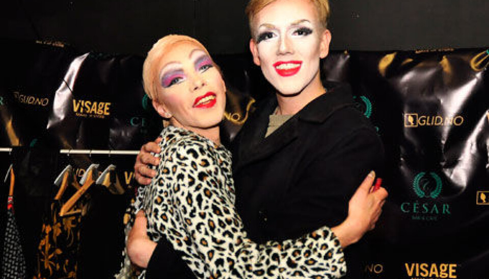 Deborah Darling og Jennifer Electra