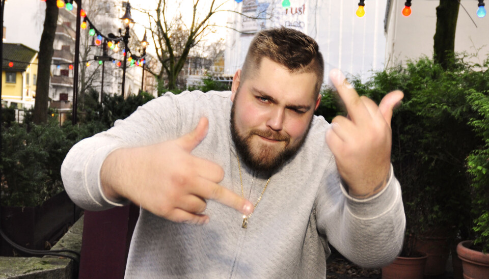 Big Daddy Karsten åpner Pride Art