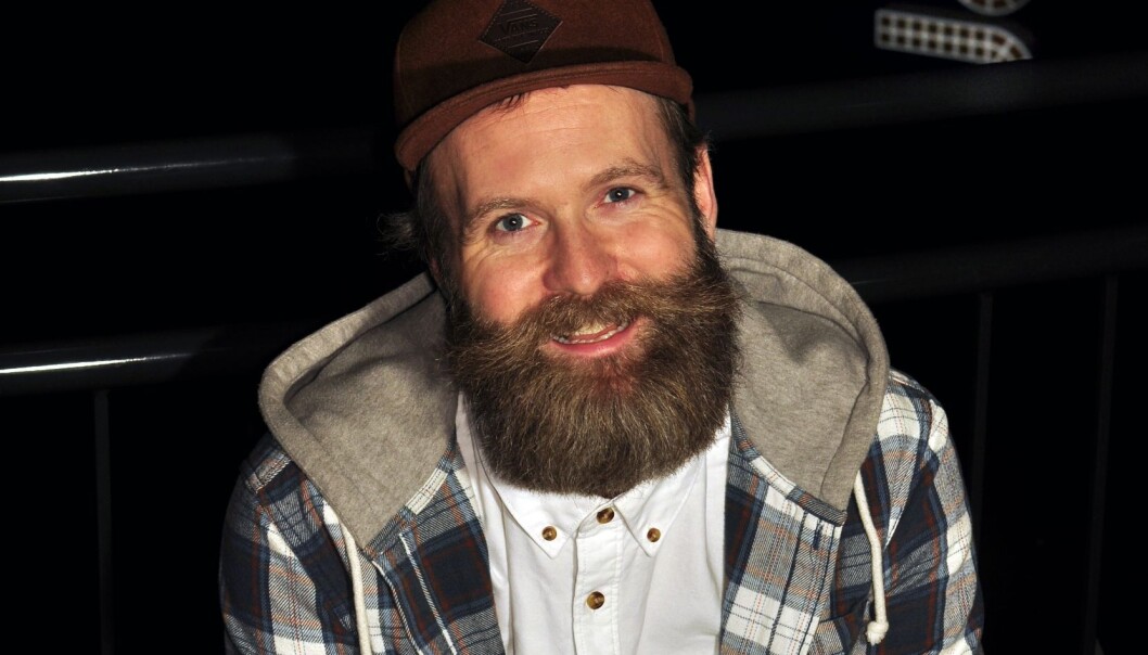 - For homsepolitiet blir det aldri riktig uansett hva du gjør. Du er enten for femi, for hipster, for skrullete eller for macho, forteller Adam Schjølberg. Foto: Reidar Engesbak
- For homsepolitiet blir det aldri riktig uansett hva du gjør. Du er enten for femi, for hipster, for skrullete eller for macho, forteller Adam Schjølberg. Foto: Reidar Engesbak