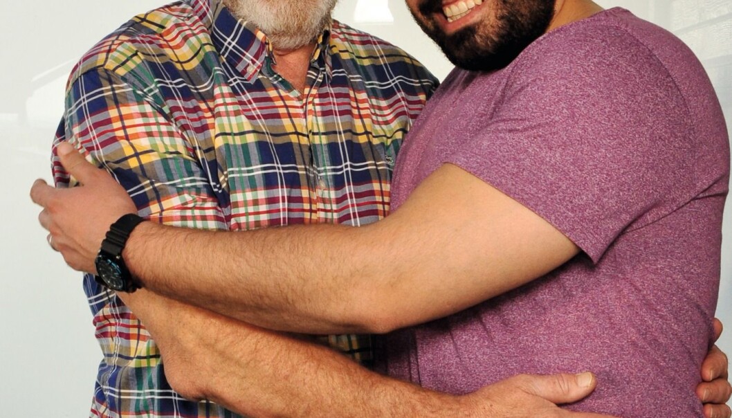 F v: Jan Ove Vatne (66), pensjonist. Rami Maroun (35), studerer norsk og engelsk. Foto: Reidar Engesbak F v: Jan Ove Vatne (66), pensjonist. Rami Maroun (35), studerer norsk og engelsk. Foto: Reidar Engesbak