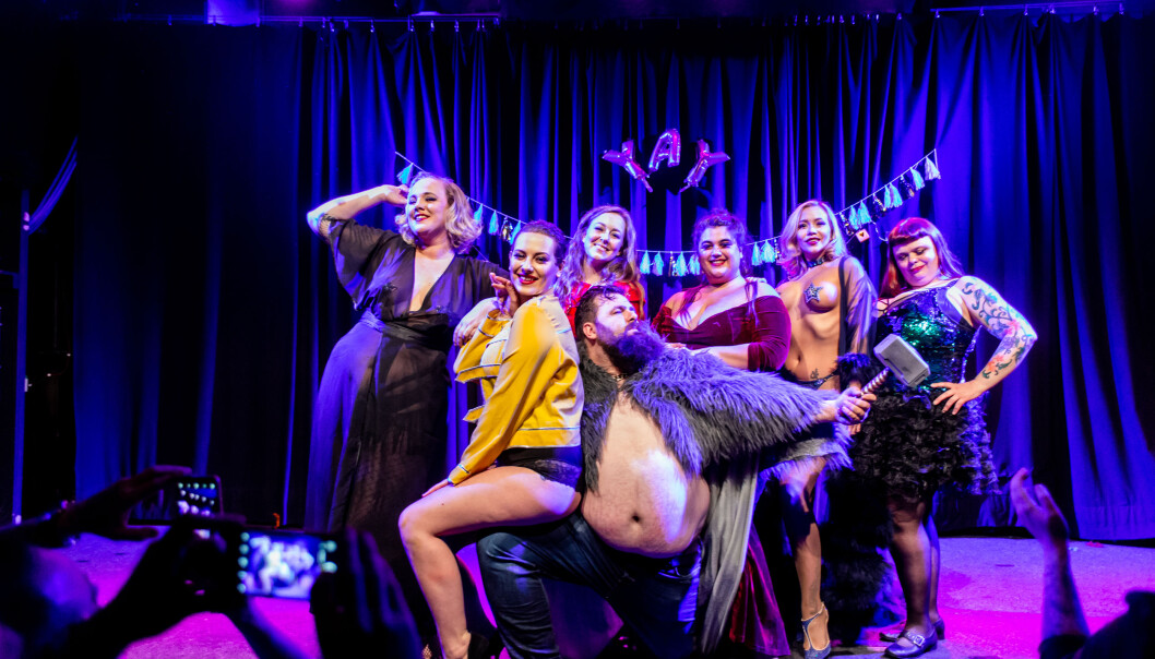 Oslo Burlesque. Foto: Marco Zimberlin. Oslo Burlesque. Foto: Marco Zimberlin.