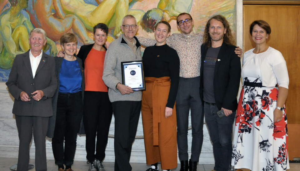 Representanter fra FRI Oslo og Akershus sammen med eldrebyråd Tone Tellevik Dahl. Foto: Reidar Engesbak.