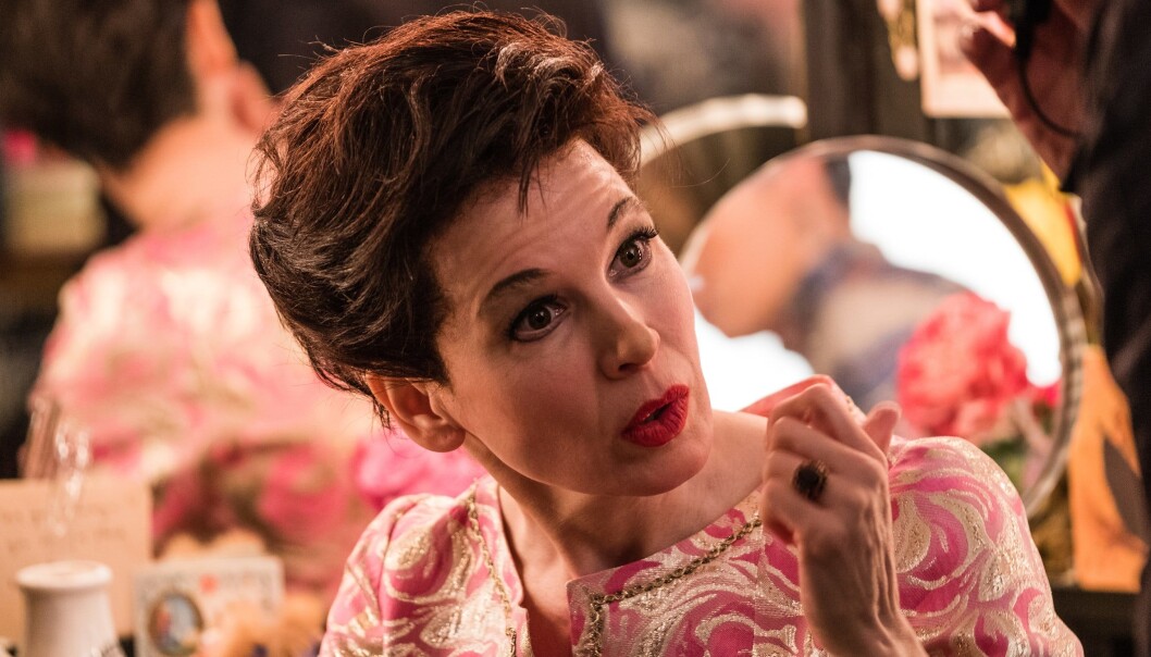 Renee Zellweger spiler rollen som Judy Garland i filmen «Judy». Renee Zellweger spiler rollen som Judy Garland i filmen «Judy».