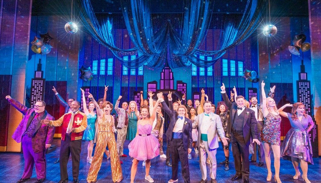 Den suksserike Broadway-musikalen «Prom» blir nå filmatisert for Netflix.