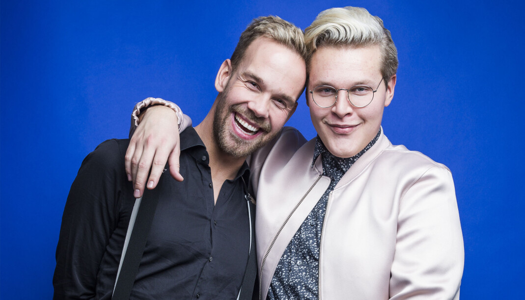 Årets Skamløspris går til Morten Hegseth for VG TV-serien «Homoterapi». Hegseth er også kjent for podkasten «Harm & Hegseth» med Vegard Harm. Årets Skamløspris går til Morten Hegseth for VG TV-serien «Homoterapi». Hegseth er også kjent for podkasten «Harm & Hegseth» med Vegard Harm.