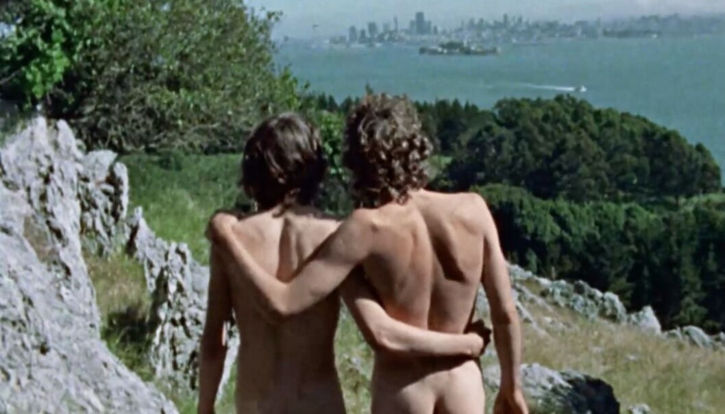 «Passing Strangers» av Arthur J. Bressan, Jr. «Passing Strangers» av Arthur J. Bressan, Jr.