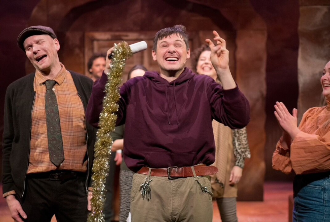 Skuespiller Espen Bråten Kristoffersen går på scenen i musikalen «Så som i himmelen» på Nordland Teater. Premiere lørdag 13. februar. Skuespiller Espen Bråten Kristoffersen går på scenen i musikalen «Så som i himmelen» på Nordland Teater. Premiere lørdag 13. februar.