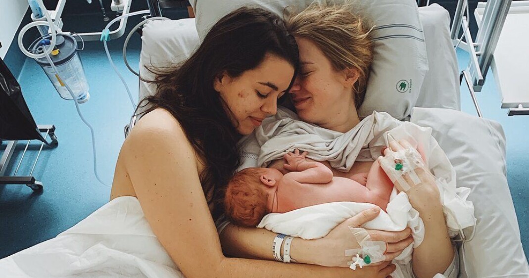 Elsa Swärd Brattström og Cornelia Axelson vil ha barn, men vet ikke hvordan. Elsa Swärd Brattström og Cornelia Axelson vil ha barn, men vet ikke hvordan.