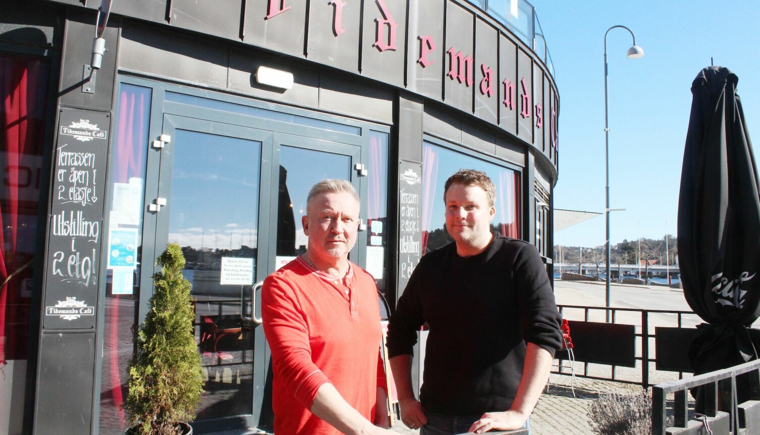 Bent Sandvand og Jimmi Neiiendam har drevet fire serveringssteder sammen på Sørlandet, og har også invitert på Skeiv Café i restauranten sin i Mandal, som ble en suksess.