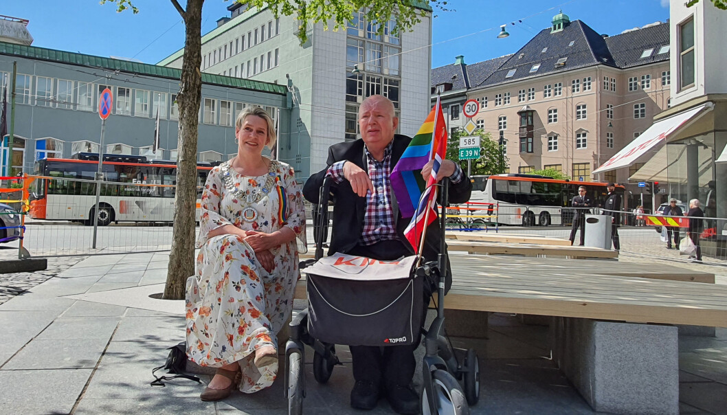 Bergens ordfører Marte Mjøs Persen og Kenneth Brophy. Bergens ordfører Marte Mjøs Persen og Kenneth Brophy.