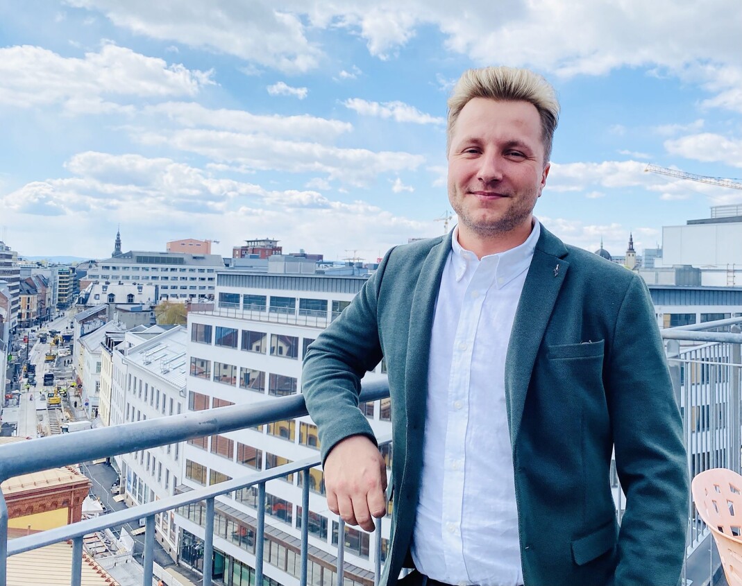 Adrian Pracon er ansatt som politisk rådgiver i Mental Helse. Adrian Pracon er ansatt som politisk rådgiver i Mental Helse.
