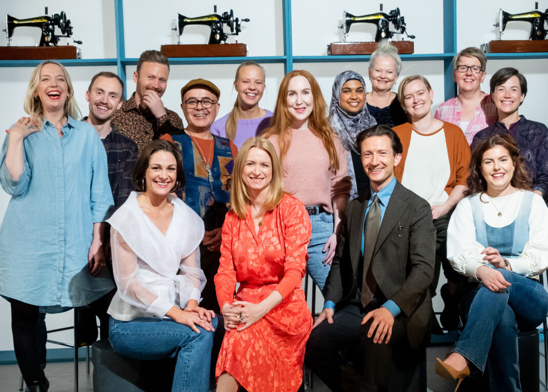 Bak fra venstre: Ida Evenrød, Tarjei Robertsen, Emanuel Waal Hem, Roberto Espinoza, Margrethe Oma, Marianne Wilhelmsen, Zenab Mahmood, Gro Marwold, Guro Lindahl Flåten, Veronika Møgster og Turi Rudningen Galta. Front, fra venstre: Jenny Skavlan, Christine Hope, Andreas Feet, Åshild Titland. Bak fra venstre: Ida Evenrød, Tarjei Robertsen, Emanuel Waal Hem, Roberto Espinoza, Margrethe Oma, Marianne Wilhelmsen, Zenab Mahmood, Gro Marwold, Guro Lindahl Flåten, Veronika Møgster og Turi Rudningen Galta. Front, fra venstre: Jenny Skavlan, Christine Hope, Andreas Feet, Åshild Titland.