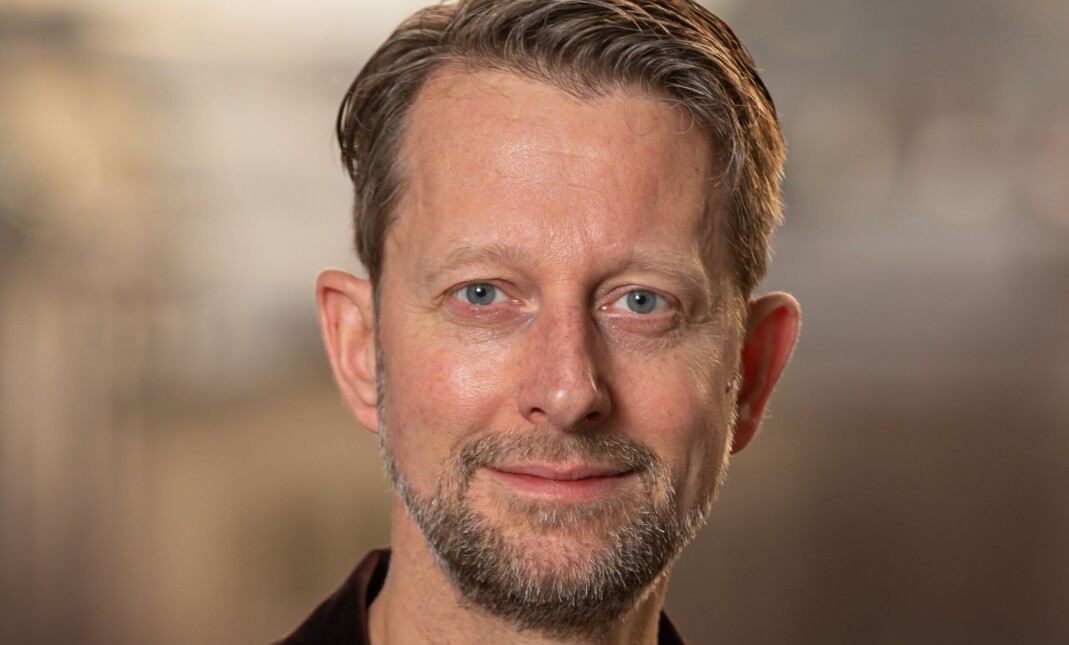 Helge Ytterøy L'Orange er leder i Høyres skeive nettverk, Åpne Høyre. Helge Ytterøy L'Orange er leder i Høyres skeive nettverk, Åpne Høyre.