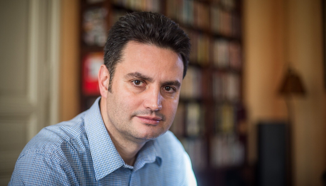 Peter Marki-Zay (49) er mannen som skal lede seks opposisjonspartier i kampen mot nåværende statsminister Viktor Orbán og det konservative nasjonalistiske partiet Fidez. Peter Marki-Zay (49) er mannen som skal lede seks opposisjonspartier i kampen mot nåværende statsminister Viktor Orbán og det konservative nasjonalistiske partiet Fidez.