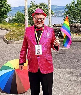 – Alle som vil kan delta i paraden, så kom og bli med, oppfordrer en entusiastisk festivalsjef Kjell-Gunnar Nilsen. – Alle som vil kan delta i paraden, så kom og bli med, oppfordrer en entusiastisk festivalsjef Kjell-Gunnar Nilsen.