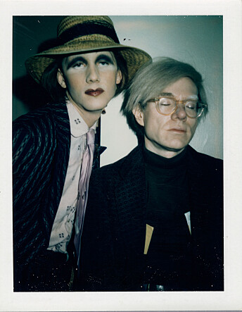 «In the future, everyone will be world-famous for 15 minutes.» Andy Warhol. «In the future, everyone will be world-famous for 15 minutes.» Andy Warhol.