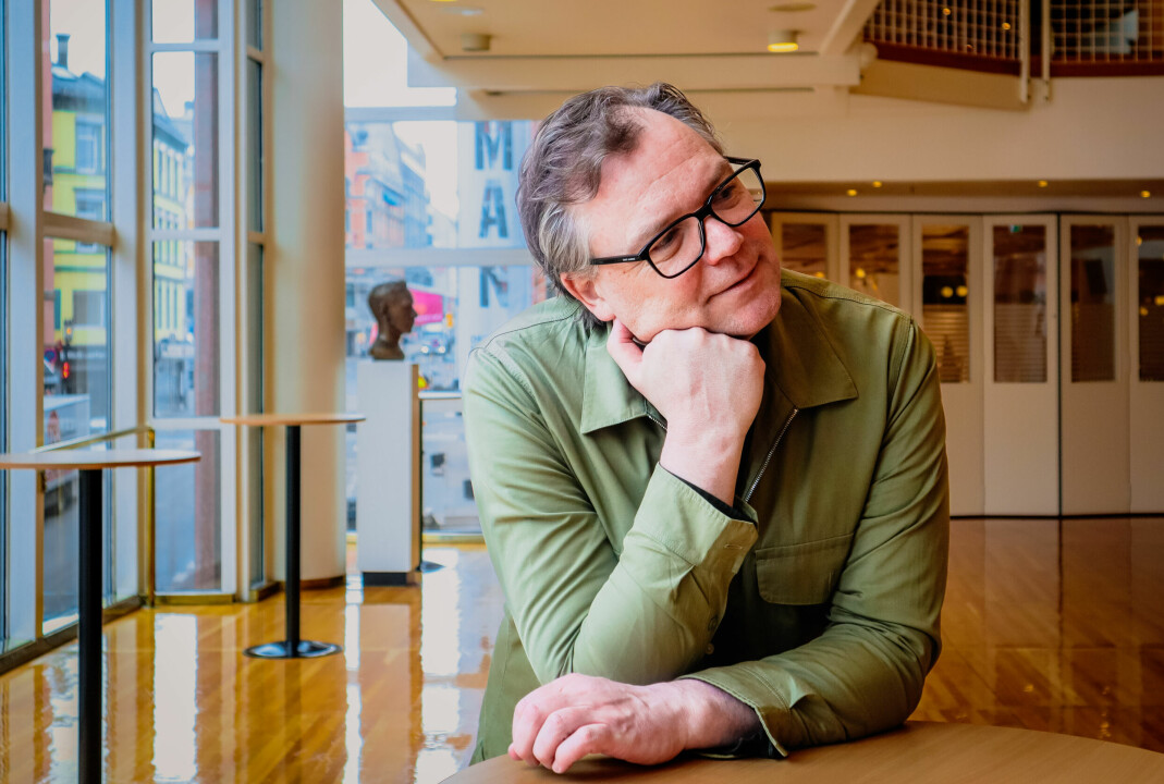 Arne Lygre er en av våre fremste dramatikere. Han opplever for tiden stor suksess med stykket «Tid for glede», som går på Det Norske Teatret til og med 9. oktober.