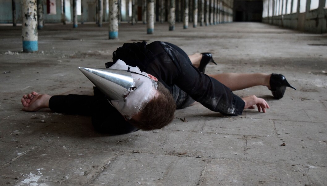 Corentin JPM Leven, «Birds of Ill Omen» Corentin JPM Leven, «Birds of Ill Omen»