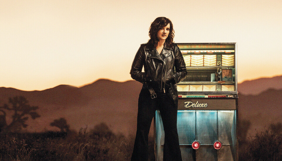 I tillegg til arbeidet som soloartist, har ti ganger Grammy-nominerte Brandy Clark skrevet sanger for flere ikoniske artister, deriblant Kacey Musgraves, Miranda Lambert, Reba McEntire, Sheryl Crow og Keith Urban.