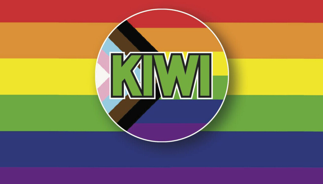 KIWI er en av mange bedrifter som i Pride-måneden juni skifter til logo med regnbuefarger.