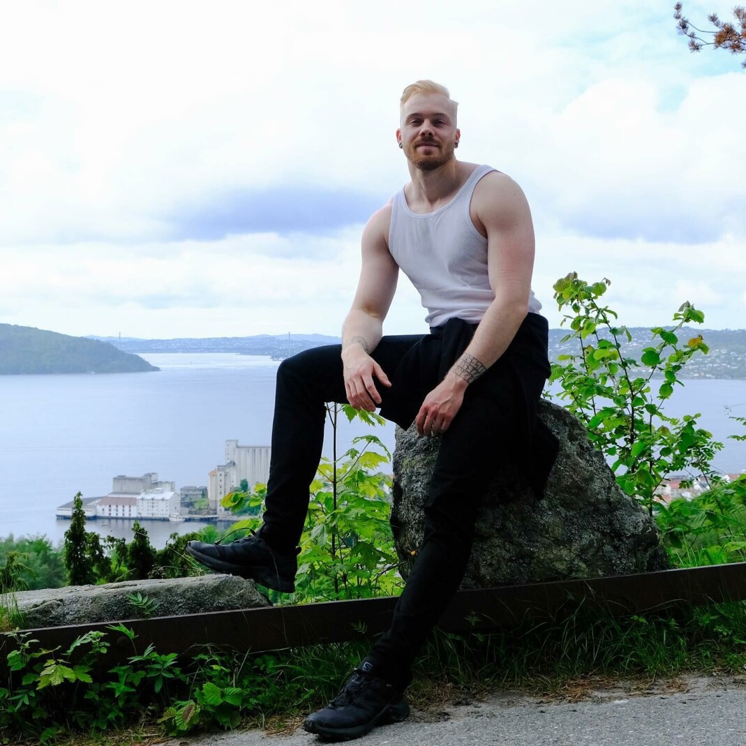 Mathias Skaset er prosjektleder for Skeivt kulturår på KODE museene i Bergen. I den rollen har han blant annet kuratert utstillingen Det skeive blikket i samarbeid med Bjørn Hatterud. Mathias Skaset er prosjektleder for Skeivt kulturår på KODE museene i Bergen. I den rollen har han blant annet kuratert utstillingen Det skeive blikket i samarbeid med Bjørn Hatterud.