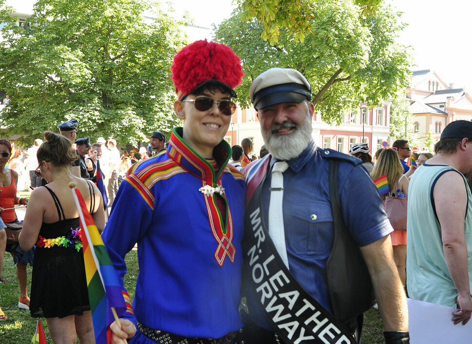Adrian Angelico og Georg Luschgy på Drammen Pride.