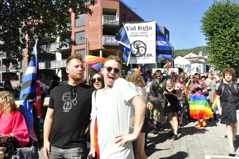 Kofter og lær på Drammen Pride