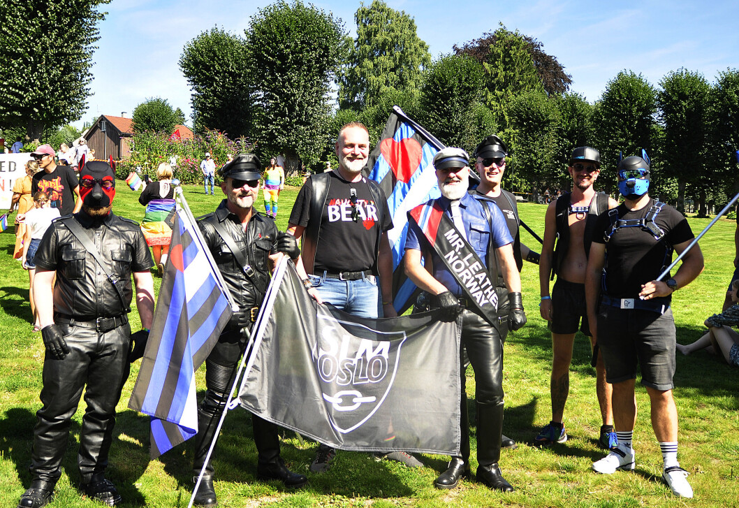 SLM Oslo stilte mannsterke på Drammen Pride. SLM Oslo stilte mannsterke på Drammen Pride.