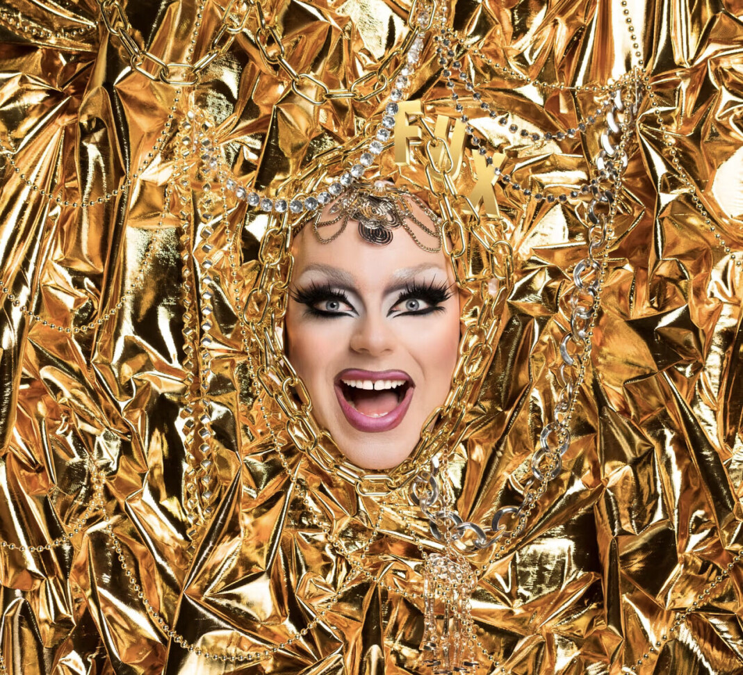Robert Fux skal lede Drag Race Sverige på SVT. Robert Fux skal lede Drag Race Sverige på SVT.