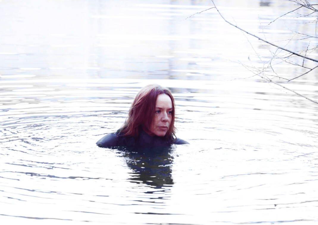 Kirsti Torhaug i rollen som Ellida i Fruen fra Havet. Kirsti Torhaug i rollen som Ellida i Fruen fra Havet.