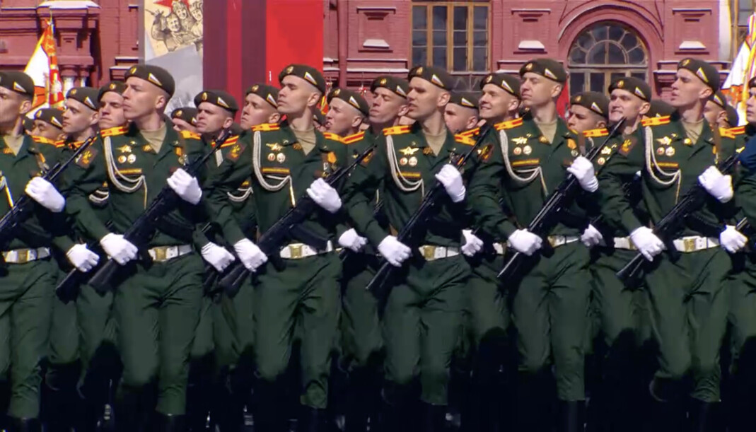 Russiske soldater under president Vladimir Putins store parade på Den røde plass 9. mai 2022. Militærparaden markerte 77-årsdagen for Russlands seier over Nazi-Tyskland Russiske soldater under president Vladimir Putins store parade på Den røde plass 9. mai 2022. Militærparaden markerte 77-årsdagen for Russlands seier over Nazi-Tyskland