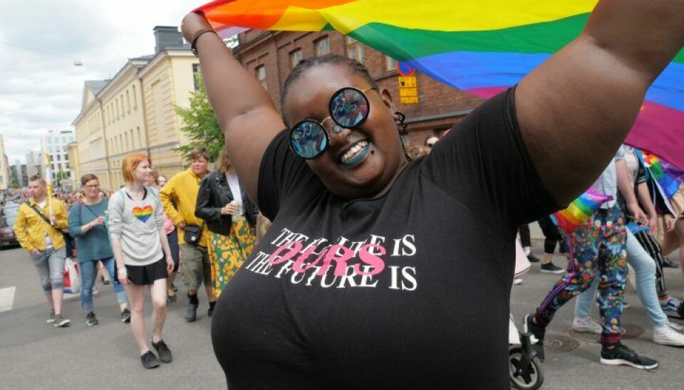Njeri Gateru leder den nasjonale lhbt+organisasjonen National Gay and Lesbian Human Rights Commission i Kenya. Her på besøk hos Helsinki Pride i 2019.