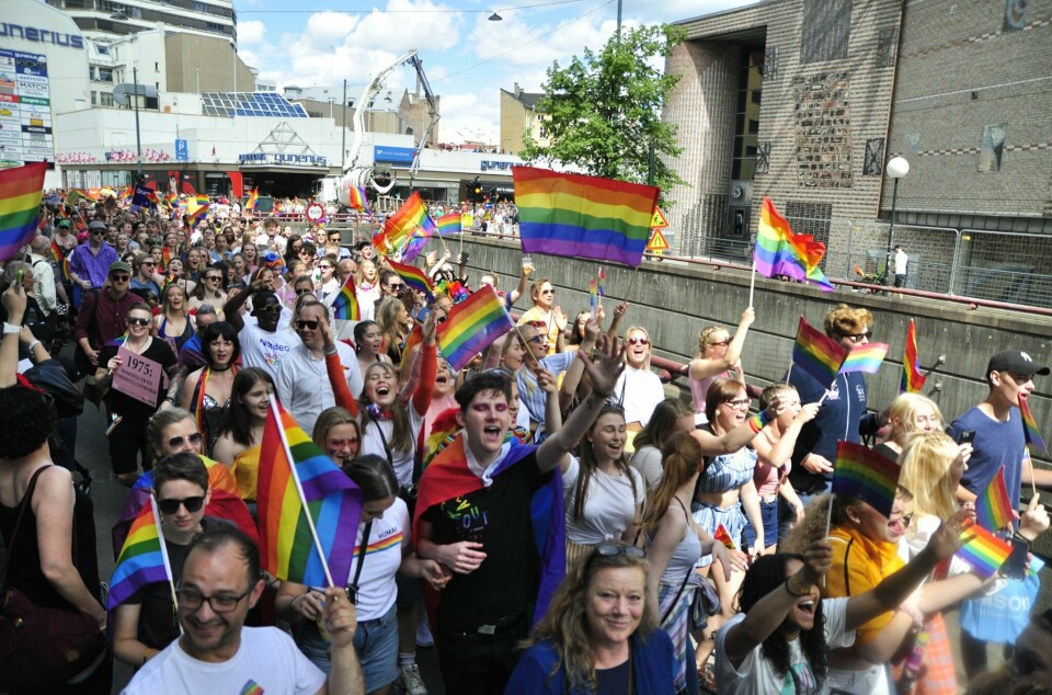 50 000 gikk i Oslo Pride-paraden i 2019 og 275 000 heiet paraden fram fra sidelinjene.