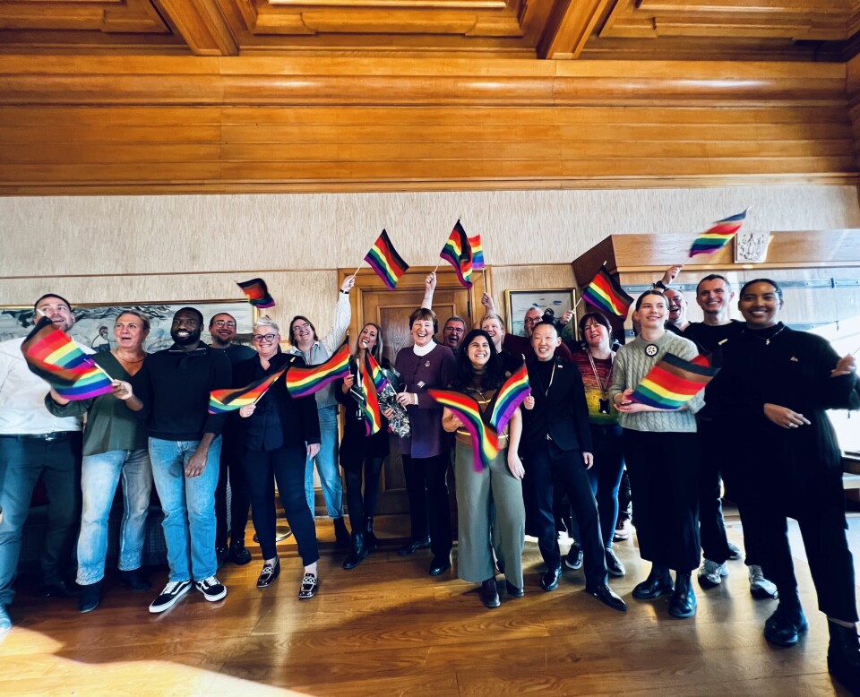 Den skeive bevegelsen møtte opp på kontoret til avtroppende ordffører Marianne Borgen (SV) på Oslo rådhus i dag.