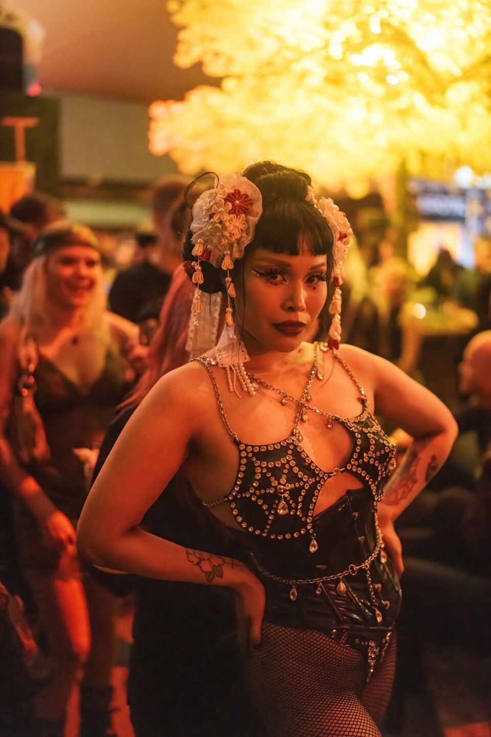 – OsloErotic X Pride Edition er en hyllest til frihet, utforskning og den erotiske nytelsens kunst.