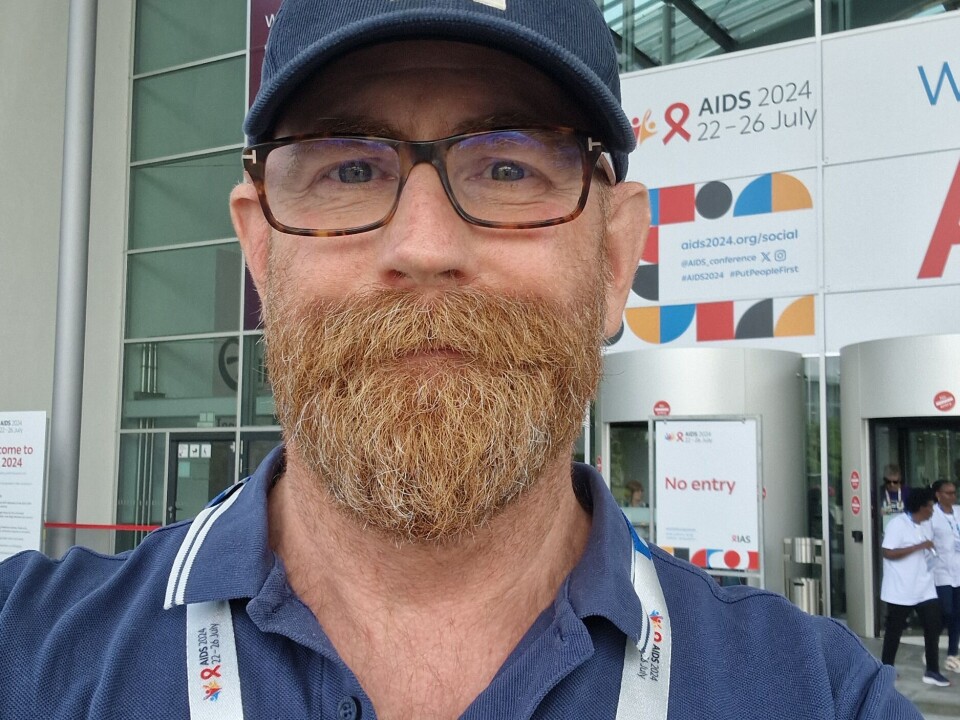 Rådgiver Halvor Frihagen i HIV Norge er på konferansen AIDS2024 i München, der mye handler om å få billigere HIV-medisin tilgjengelig for flere.