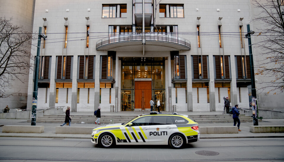 En mann må møte i Oslo tingrett i mars, tiltalt for vold mot sønnen etter at han sto fram som homofil.