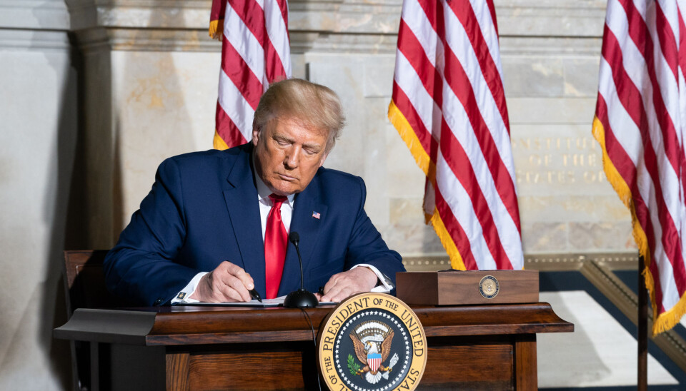 Trump kaster styremedlemmer i USAs nasjonale kultursenter – vil stanse dragshow