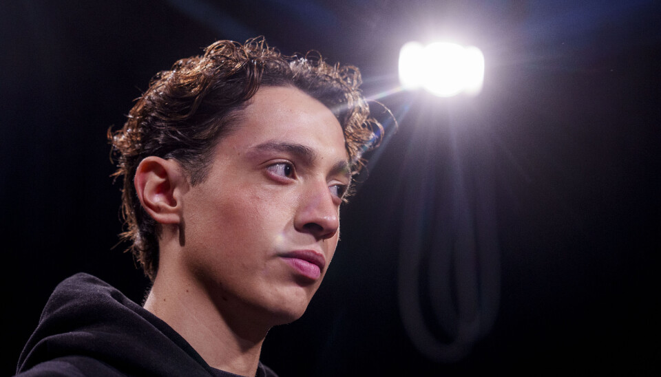 Kyle Alessandro måtte hasteopereres etter at han kjempet seg gjennom de første prøvene til Eurovision Song Contest i Sveits.