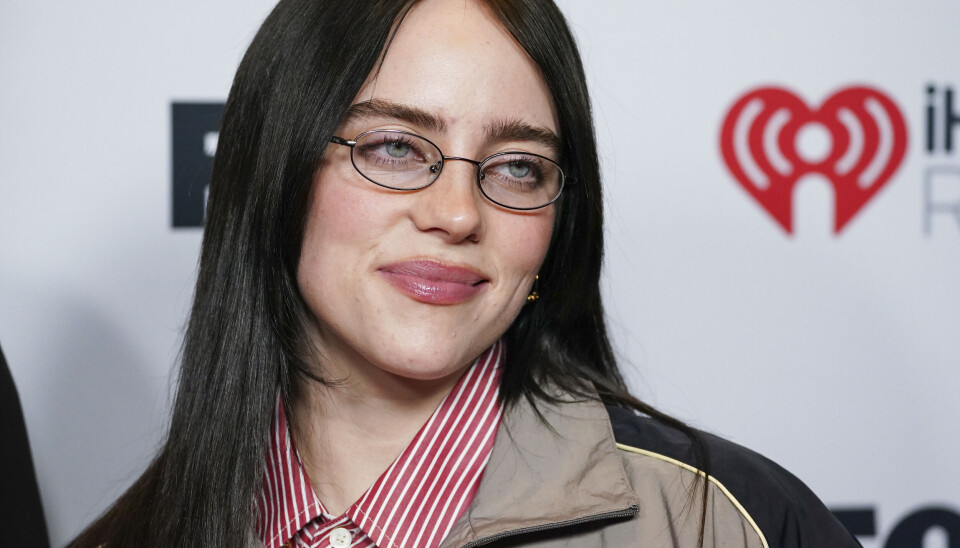 Billie Eilish stakk av med sju priser – inkludert årets artist og årets album – da American Music Awards ble delt ut.