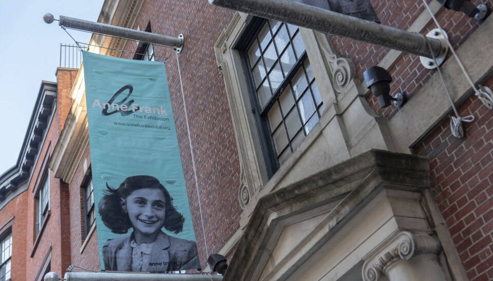 I januar i år åpnet en egen Anne Frank-utstilling ved Center for Jewish History i New York. En tegneserieversjon av dagboken hennes, som hun skrev under annen verdenskrig, er forbudt ved et skoledistrikt i Florida