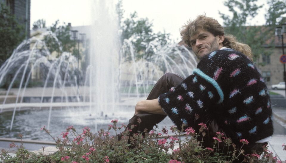 Henki Hauge Karlsen fotografert i 1987, midt i kampen i rettssalen, da han ga ut boken «Å leve med aids». Året etter døde han.