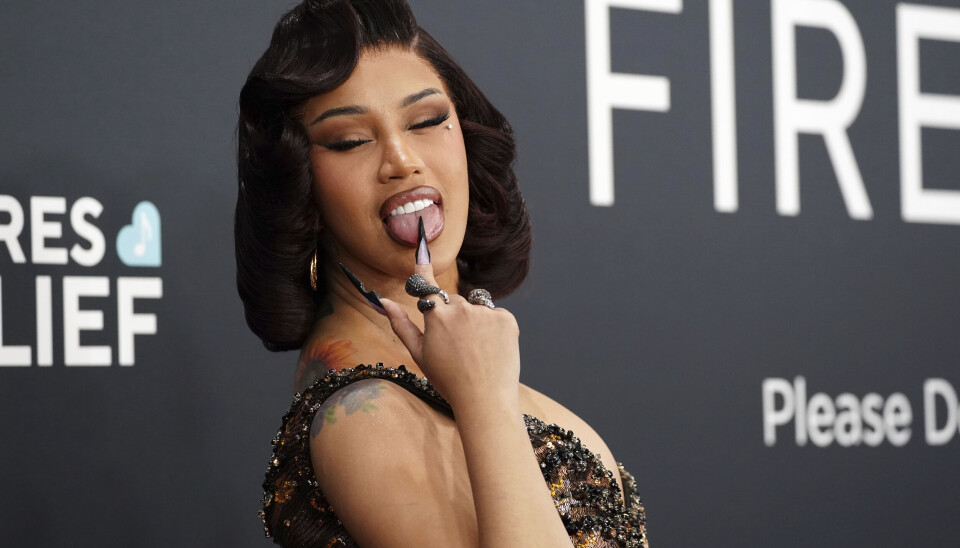 Artisten Cardi B kommer med nytt album fredag. Det inneholder flere stjerner som gjesteartister.