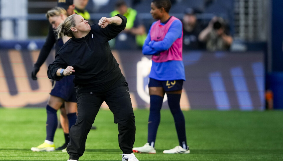 Fotballtrener Laura Harvey (45) fikk et uventet svar da hun spurte ChatGPT om taktiske råd denne sesongen.